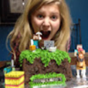 Meet your Posher, Mia